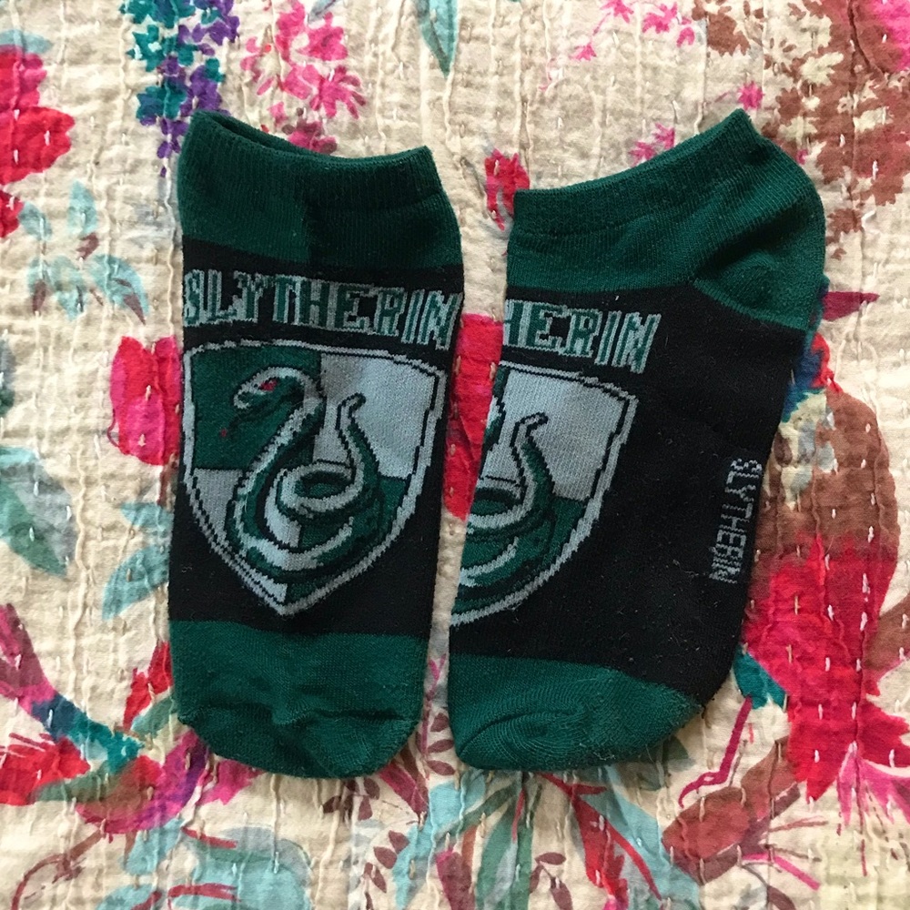 Bundle up! Socks 3 for $5: Slytherin House ankle socks